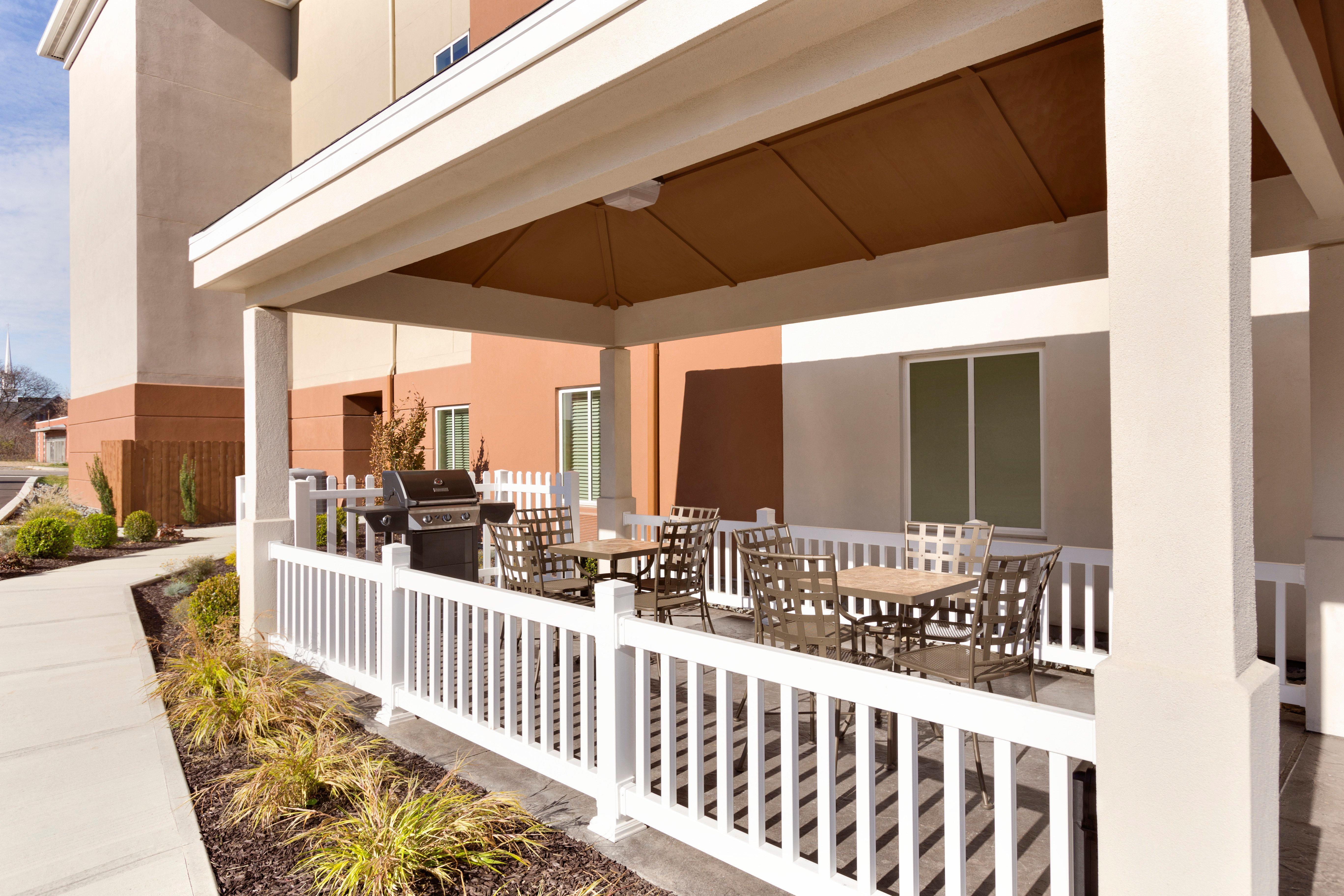 Candlewood Suites Vestal - Binghamton By Ihg Exterior photo