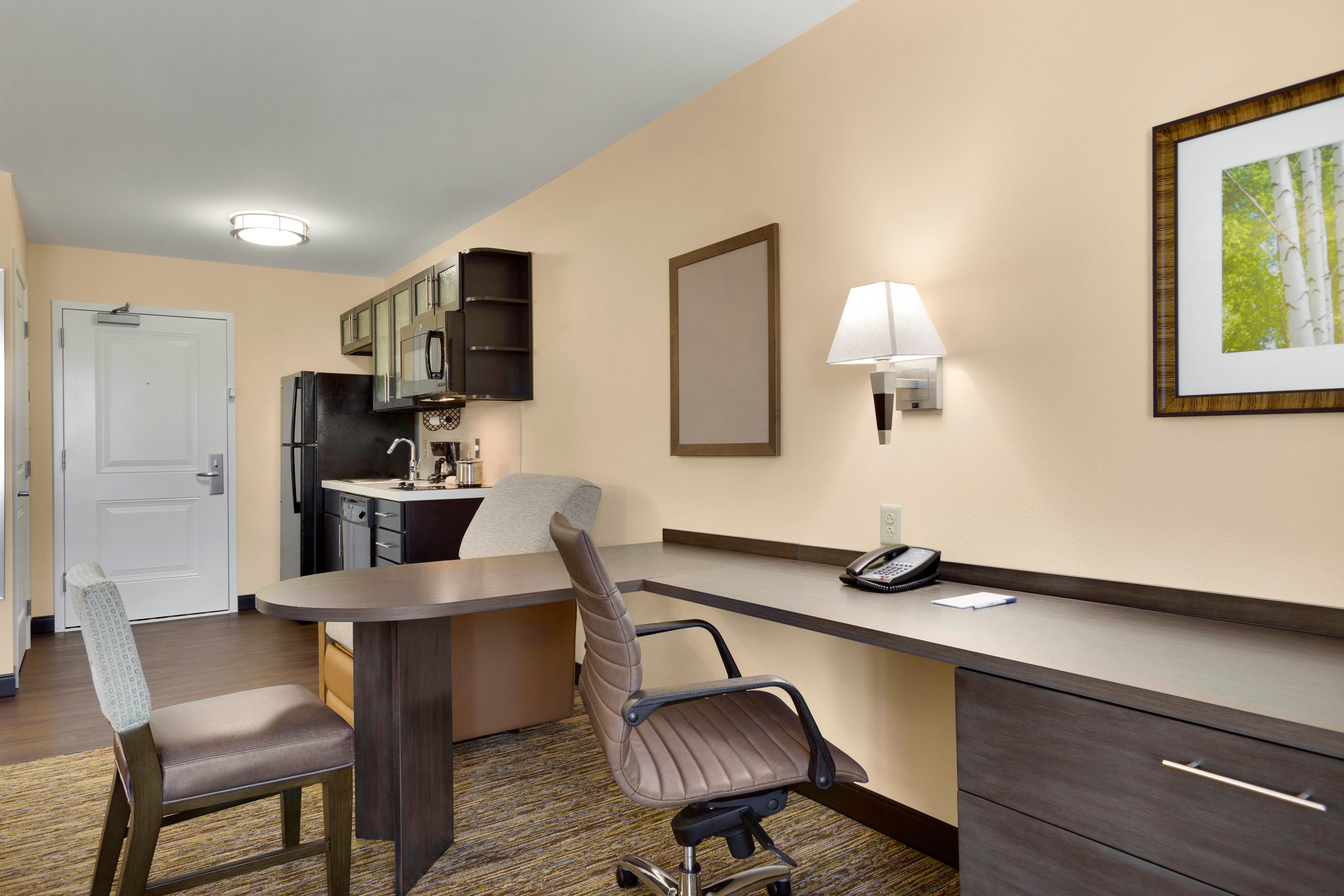 Candlewood Suites Vestal - Binghamton By Ihg Exterior photo